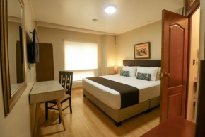 Epiqus Hotel